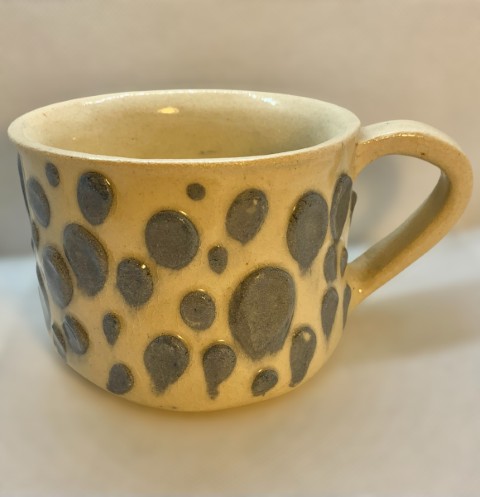 Interior blanca exterior gotas pasta teñida con cobalto