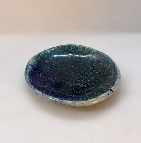 Mini platito cobre cobalto con círculos y borde líneas